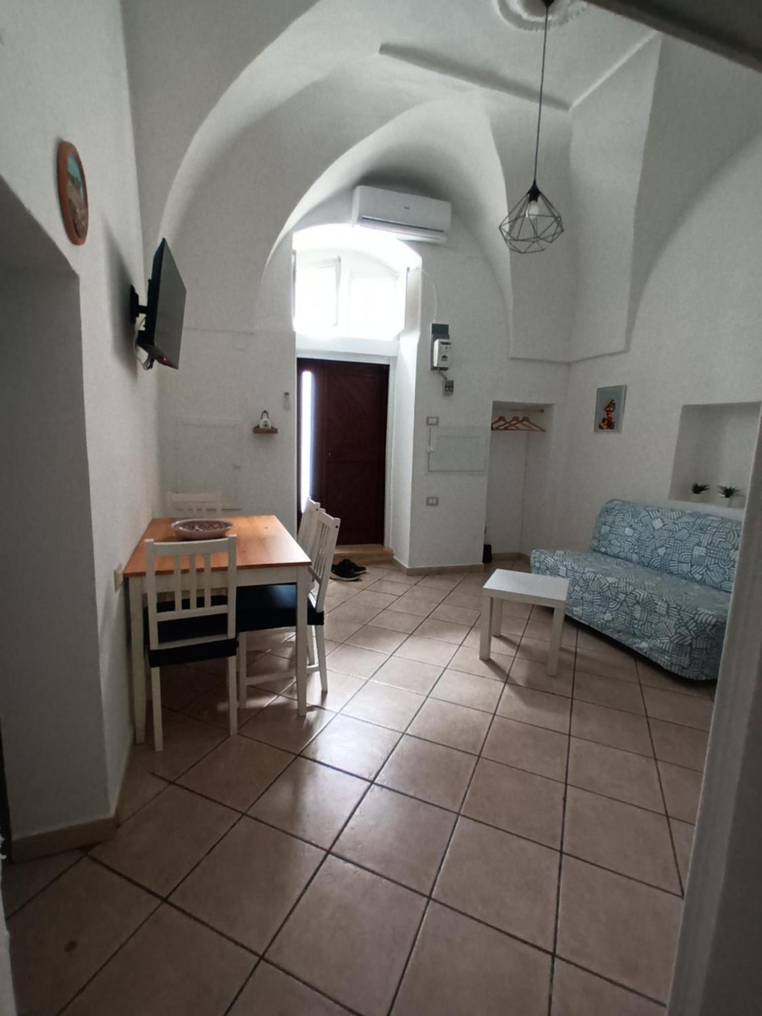 Vico Trieste Ostuni Eksteriør bilde